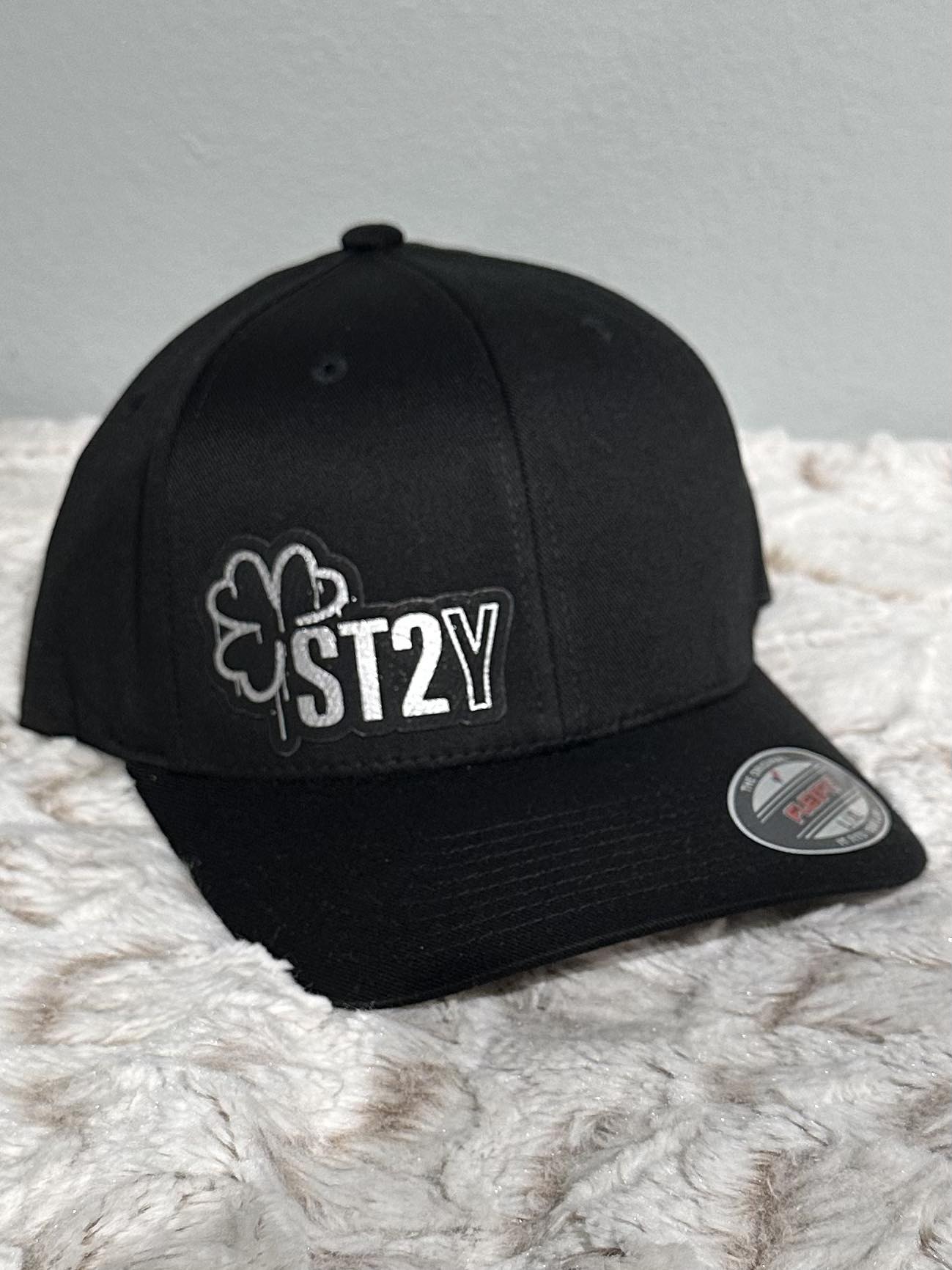 ST2Y Logo